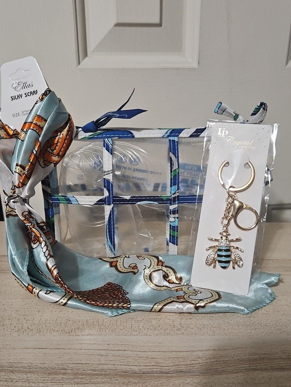 Vera Bradley EUC Clear Cosmetic Bag with Blue Scarf & Gold Bee Keychain